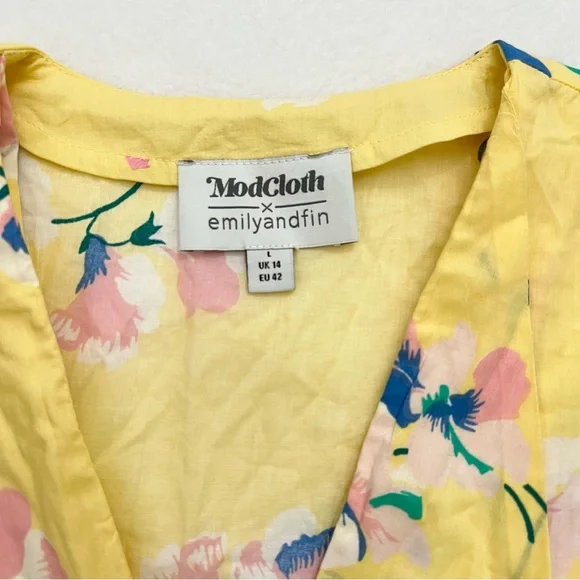 ModCloth x Emily and Fin Annie Top Yellow Floral Button Top - Picture 5 of 10